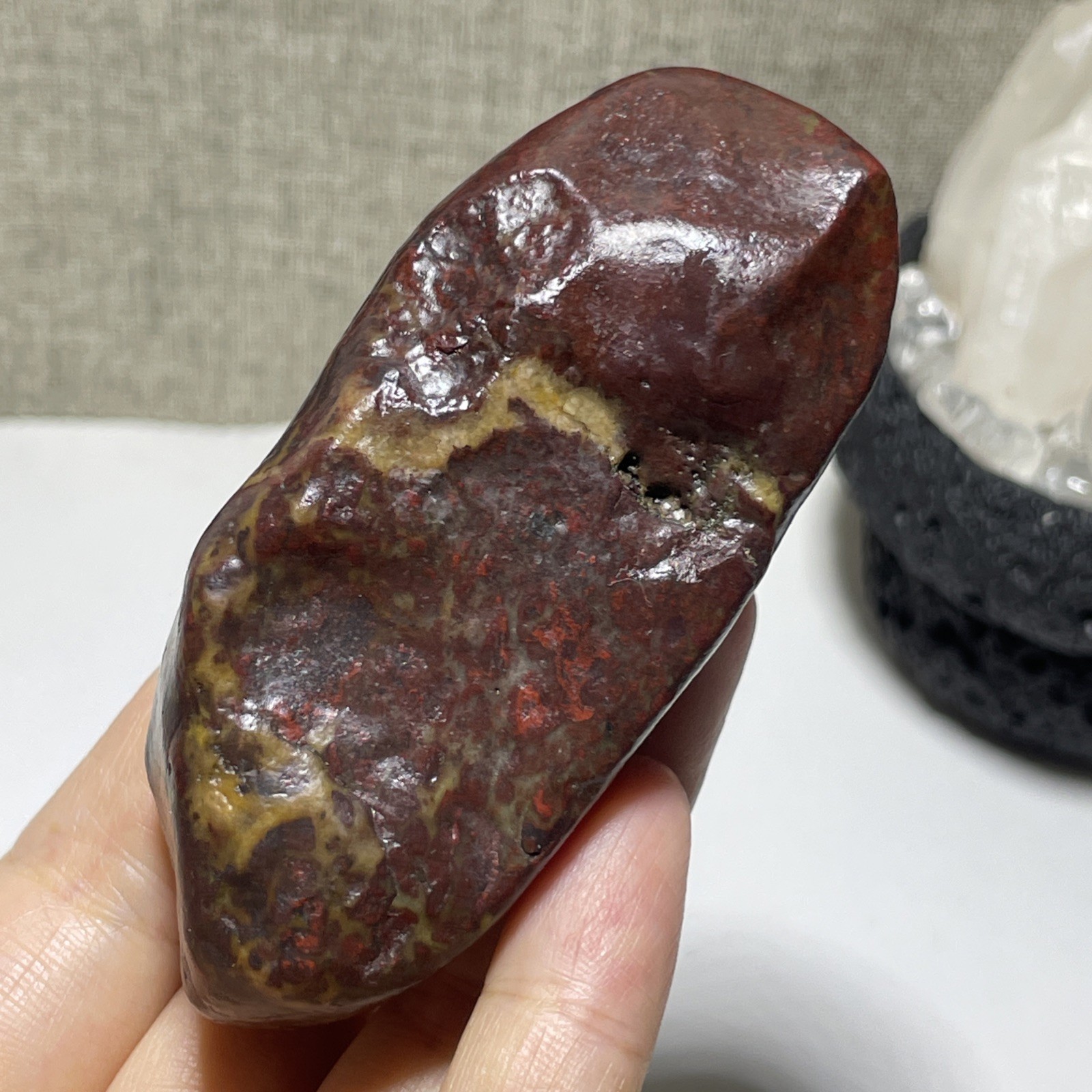 150g Natural Iddingsite meteorite specimen raw stone from China a6227