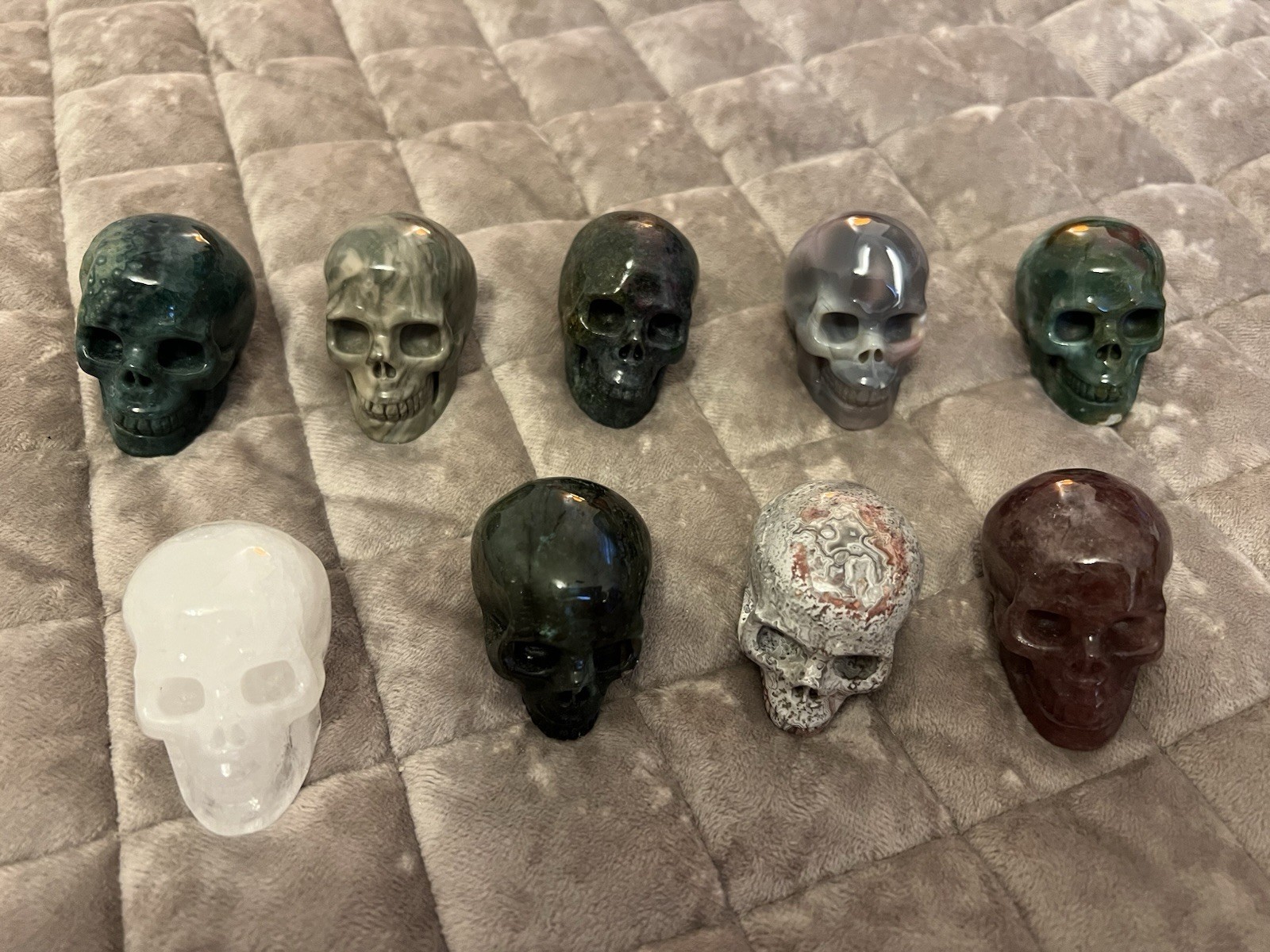 9 Skullis Skulls 2.0” Different Agates Quartz Jasper Crystals Etc..