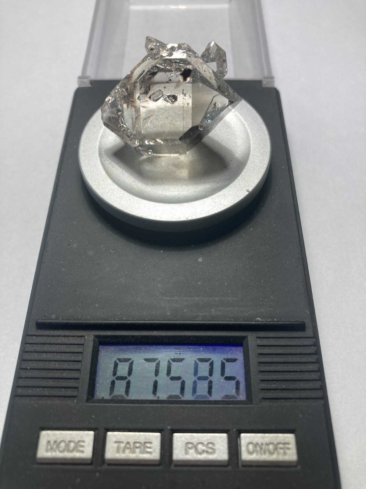 Herkimer NY AA + Diamond NEW TREASURE BOX 32mm x 27mm, 87.6 ct sec A2