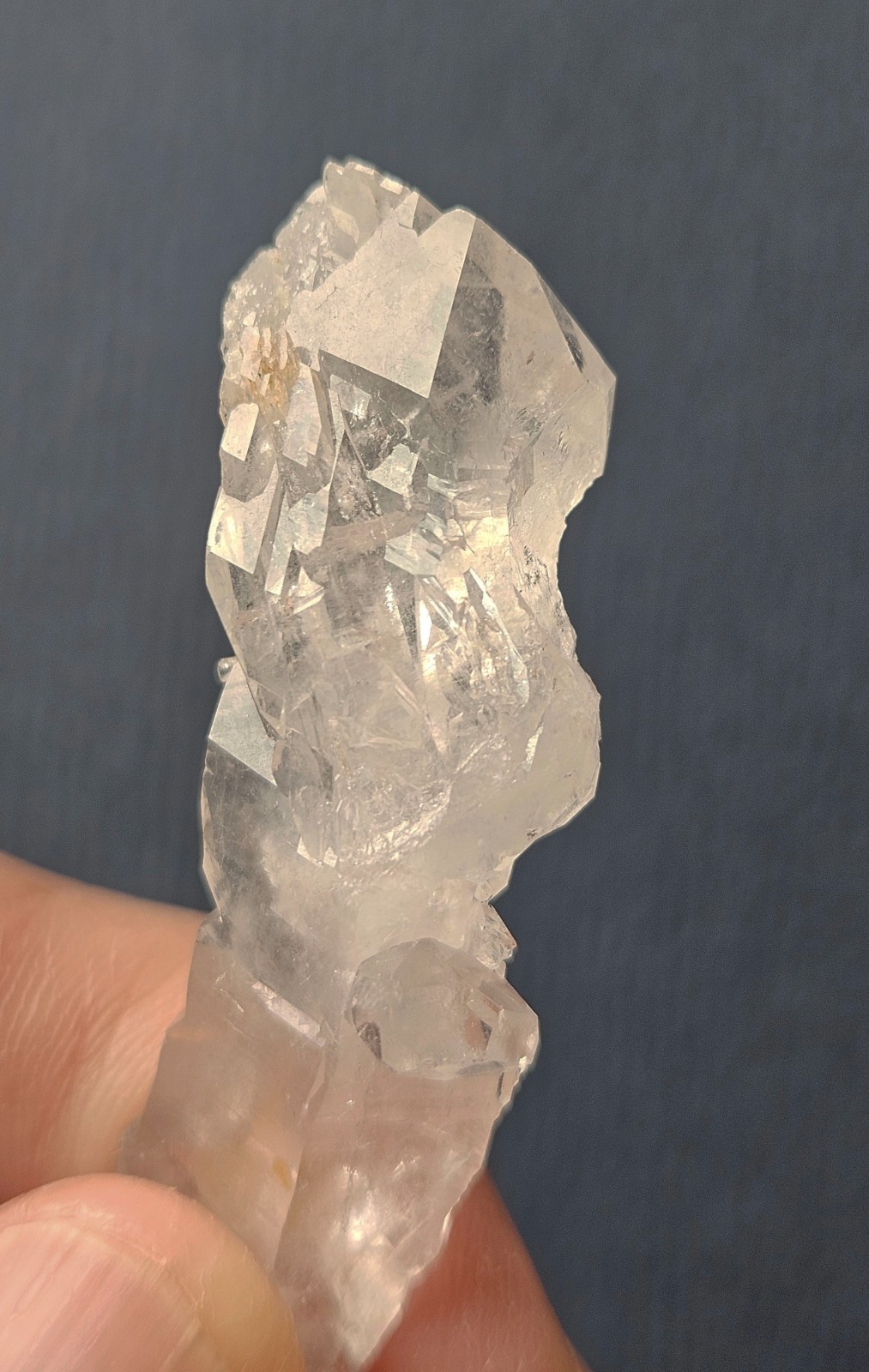 Double point Terminated Faden Quartz, Pakistan