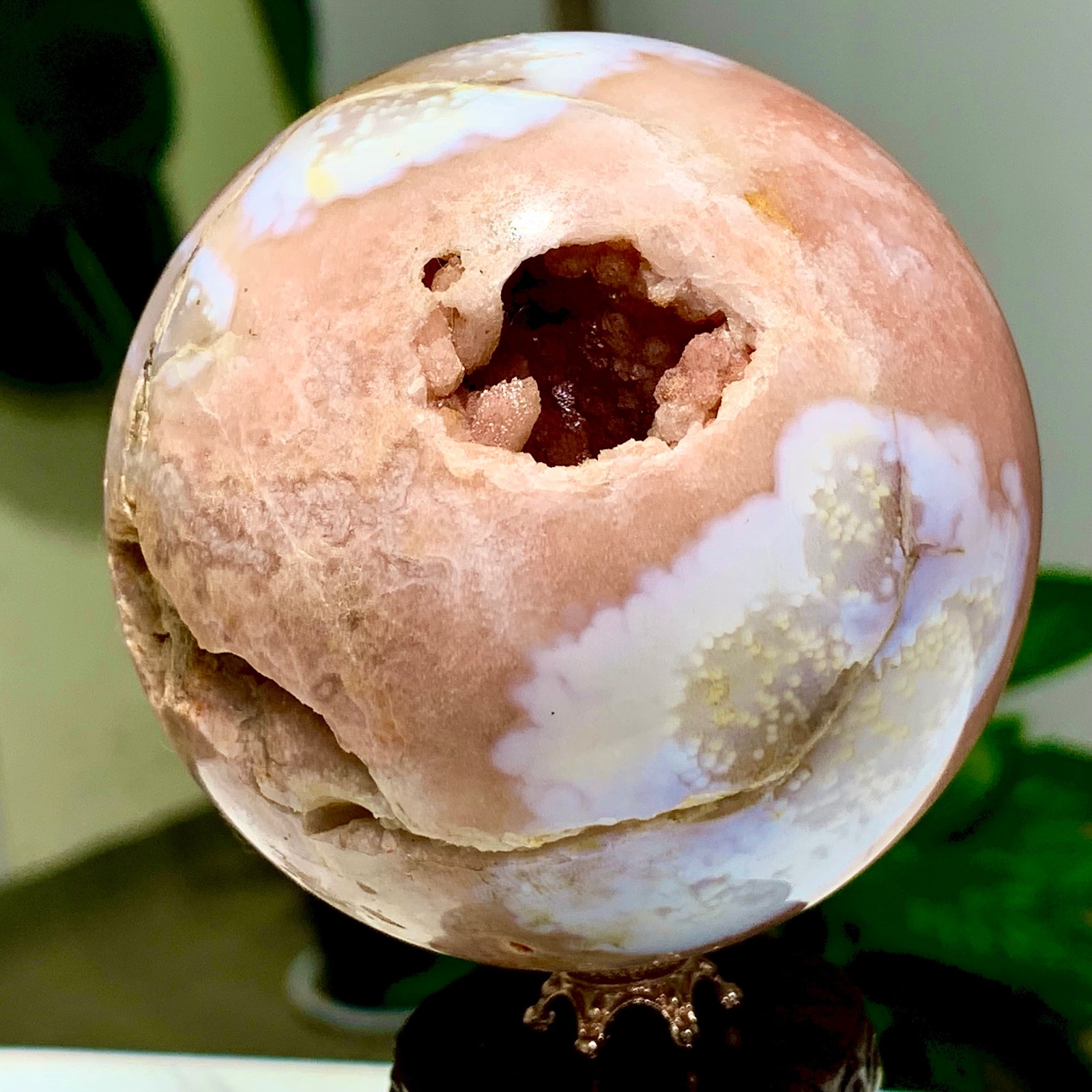 1.26LB Natural Sakura Agate Quartz Sphere healing ball Specimen