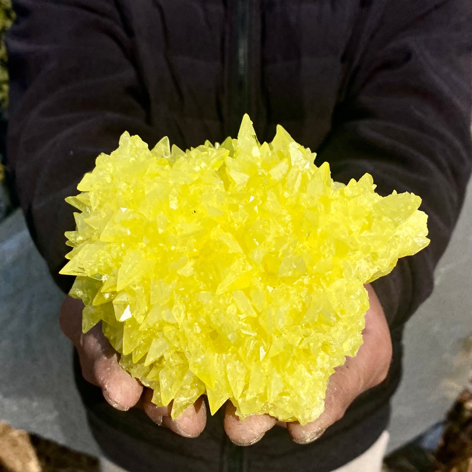 1.4LB Minerals ** LARGE NATIVE SULPHUR OnMATRIX Sicily- FREE.