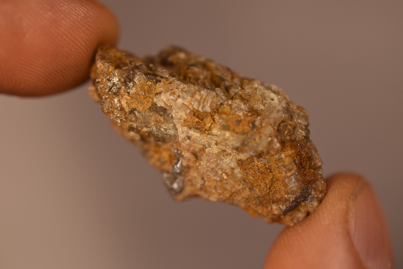 3 *AUSTRALIAN MOLYBDENITE* Specimens 2-4cm 37.5g In Matrix Kingsgate NSW
