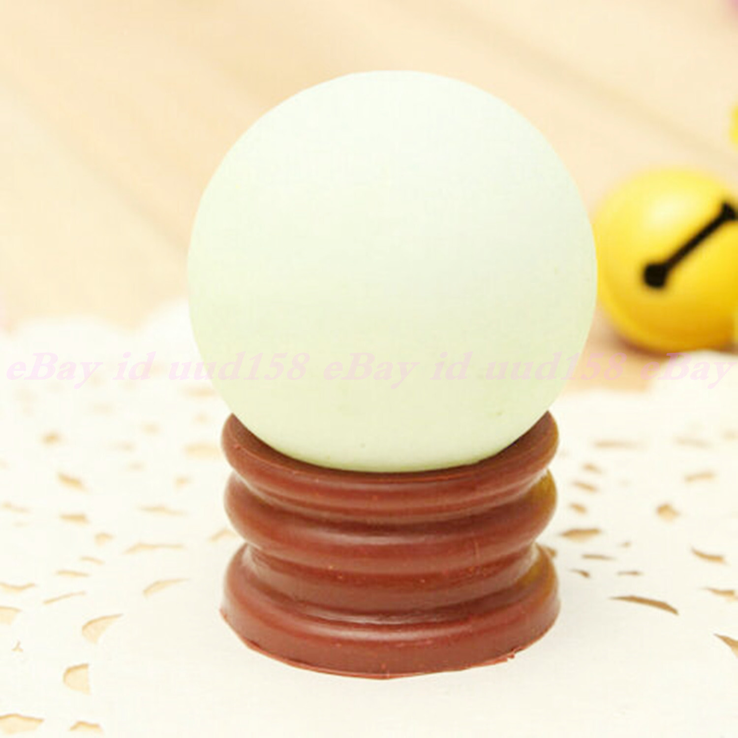 40/50/100mm Green Glow White Jade Stone Glow In The Dark Stone Ball