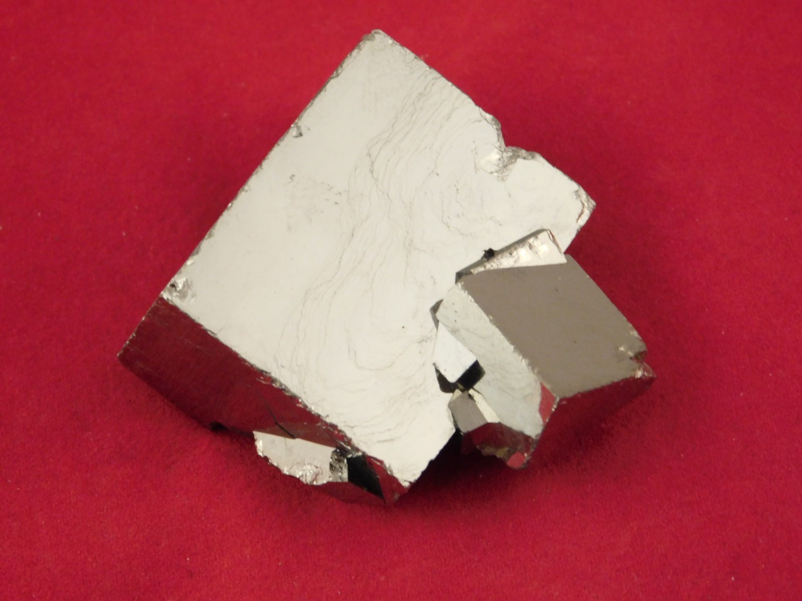 Smaller AAA PYRITE Crystal CUBE Cluster! Nice and 100% Natural Peru 78.0gr