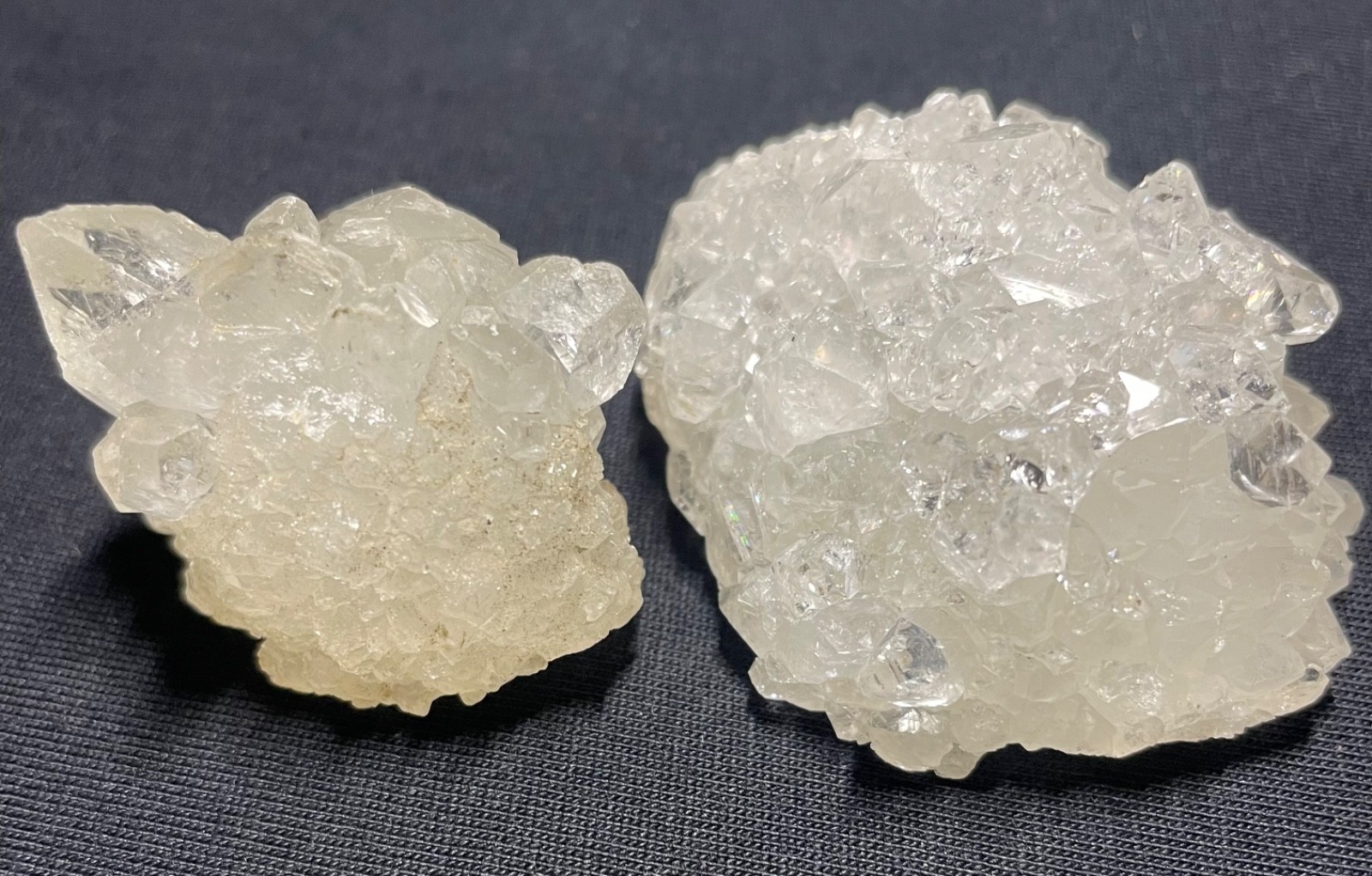 Apophyllite cluster w/ cluster stunning spiceman lot 2 pieces 98 gr 6×5.5×2.5 cm