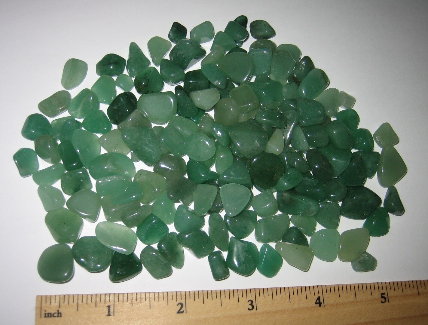143 TUMBLED POLISHED SMALL 0.2″-0.5″ GREEN AVENTURINE STONE MINERALS ~ 159.5g *1