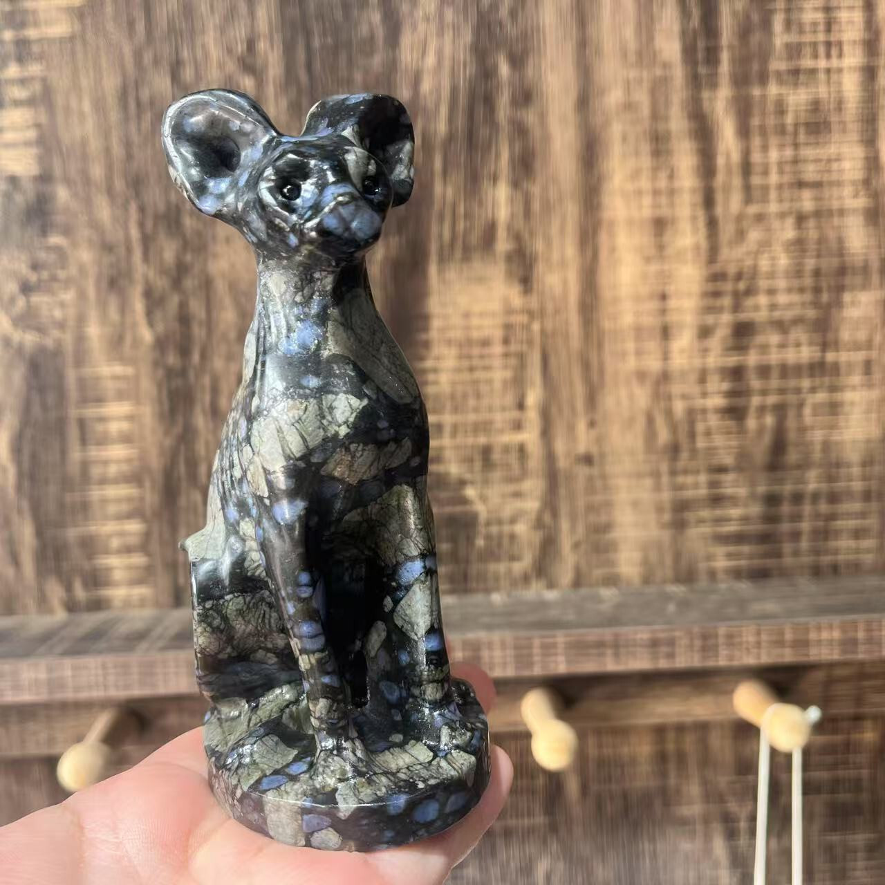 1pc Natural glaucophane Quartz Carved cat Skull Crystal healing Reiki Decor