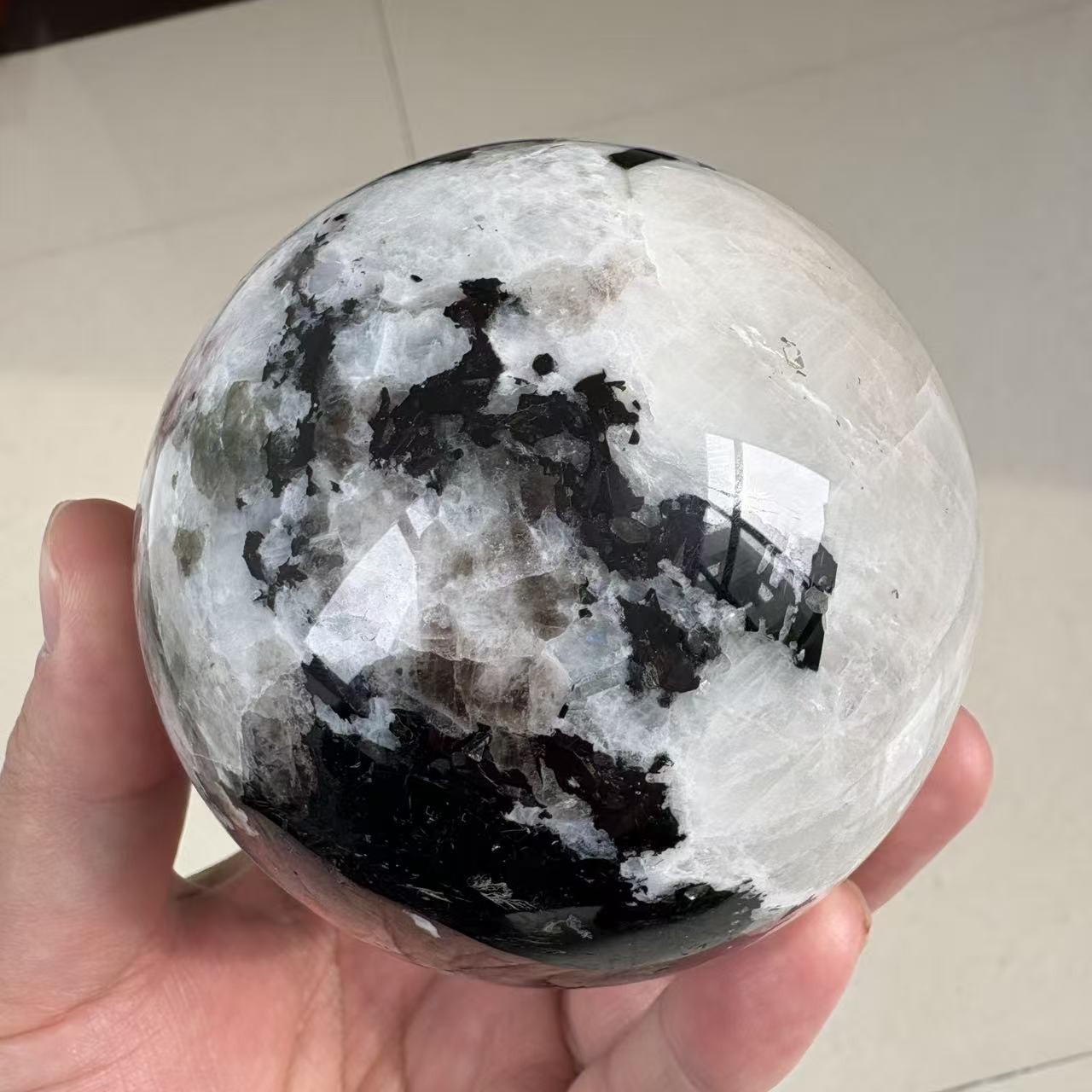 2.2LB 3.5″ Natural Black And White Moonstone Sphere Crystal Ball Healing