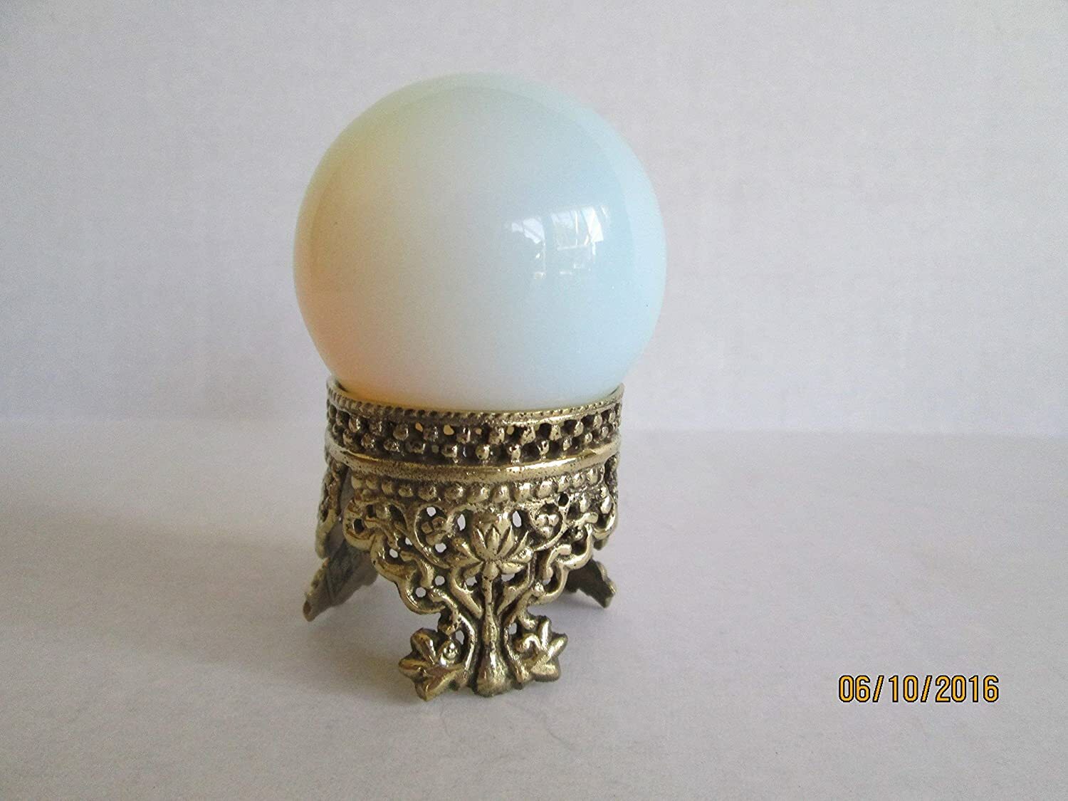 Solid Brass S. Crown Gemstone Sphere Holder/ Stand/Display 1.25″ Dia.