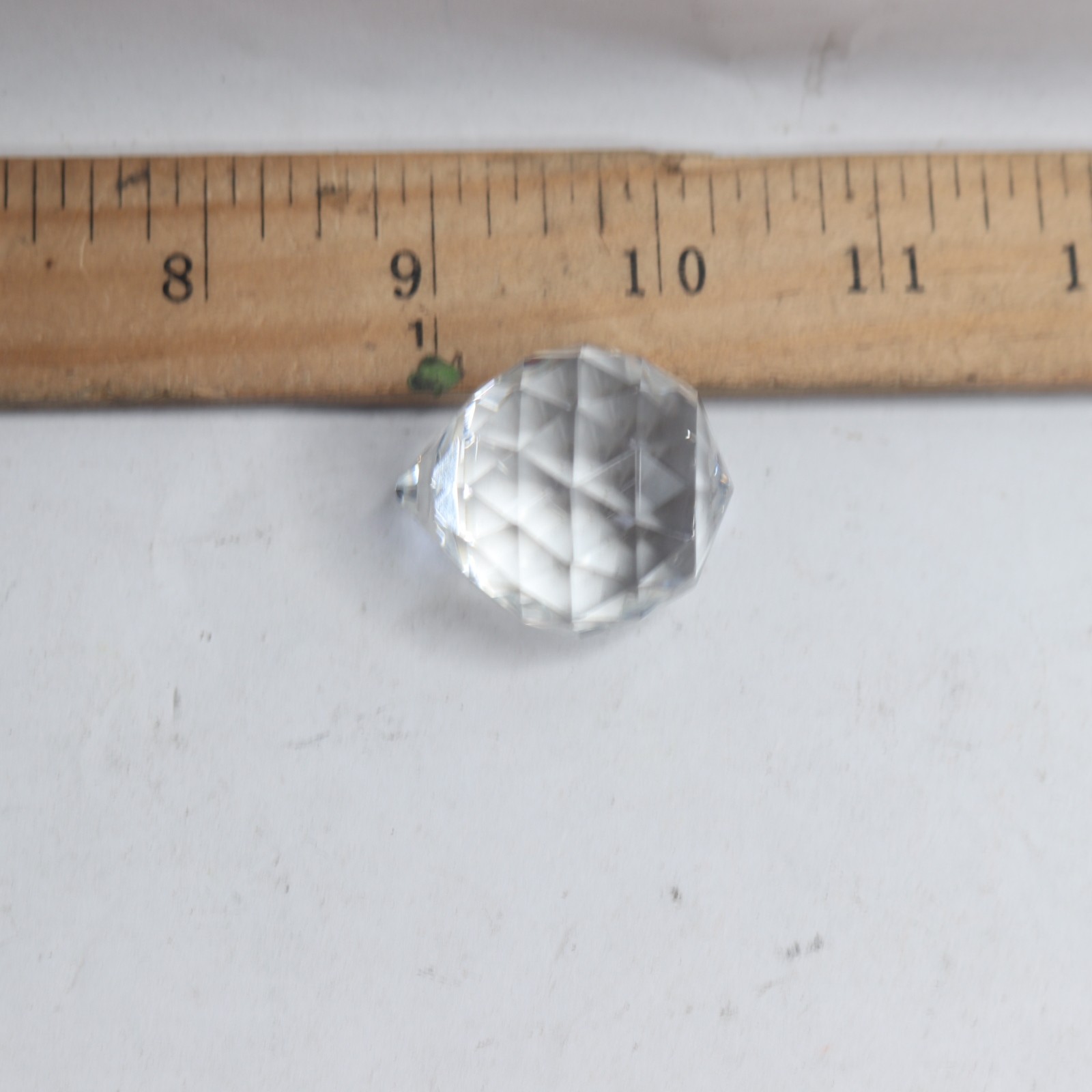 Feng Shui Rainbow Crystal Sphere 4cm 8012P8C