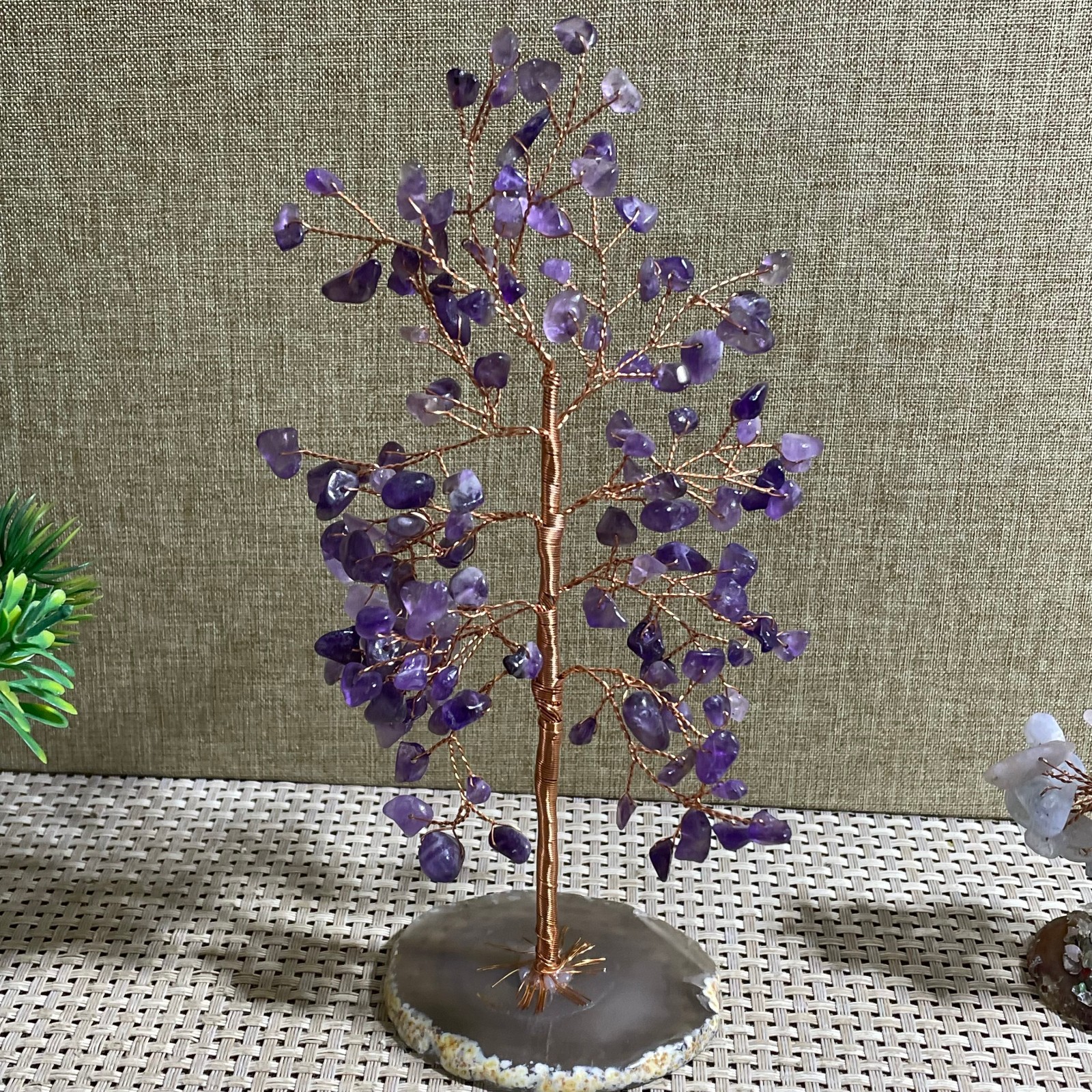 money tree Fengshui stone lucky stone Ornament 94g