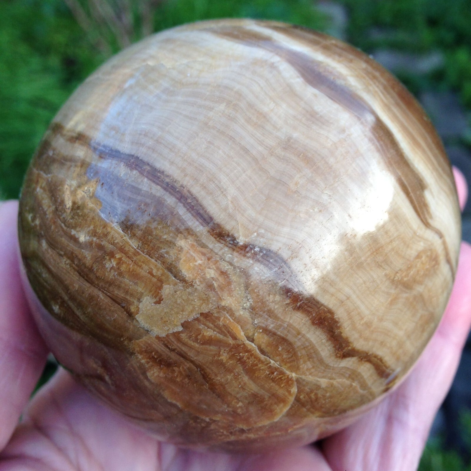 Large Aragonite Crystal Sphere Ball Healing Stress Capricorn Stone 560g 7.9cm