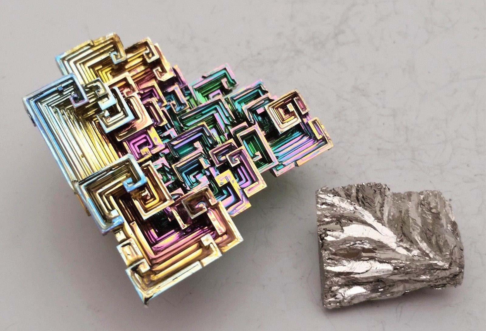 BISMUTH One (1) Large Rainbow Crystal Education Teaching Aid – Bonus Ingot!