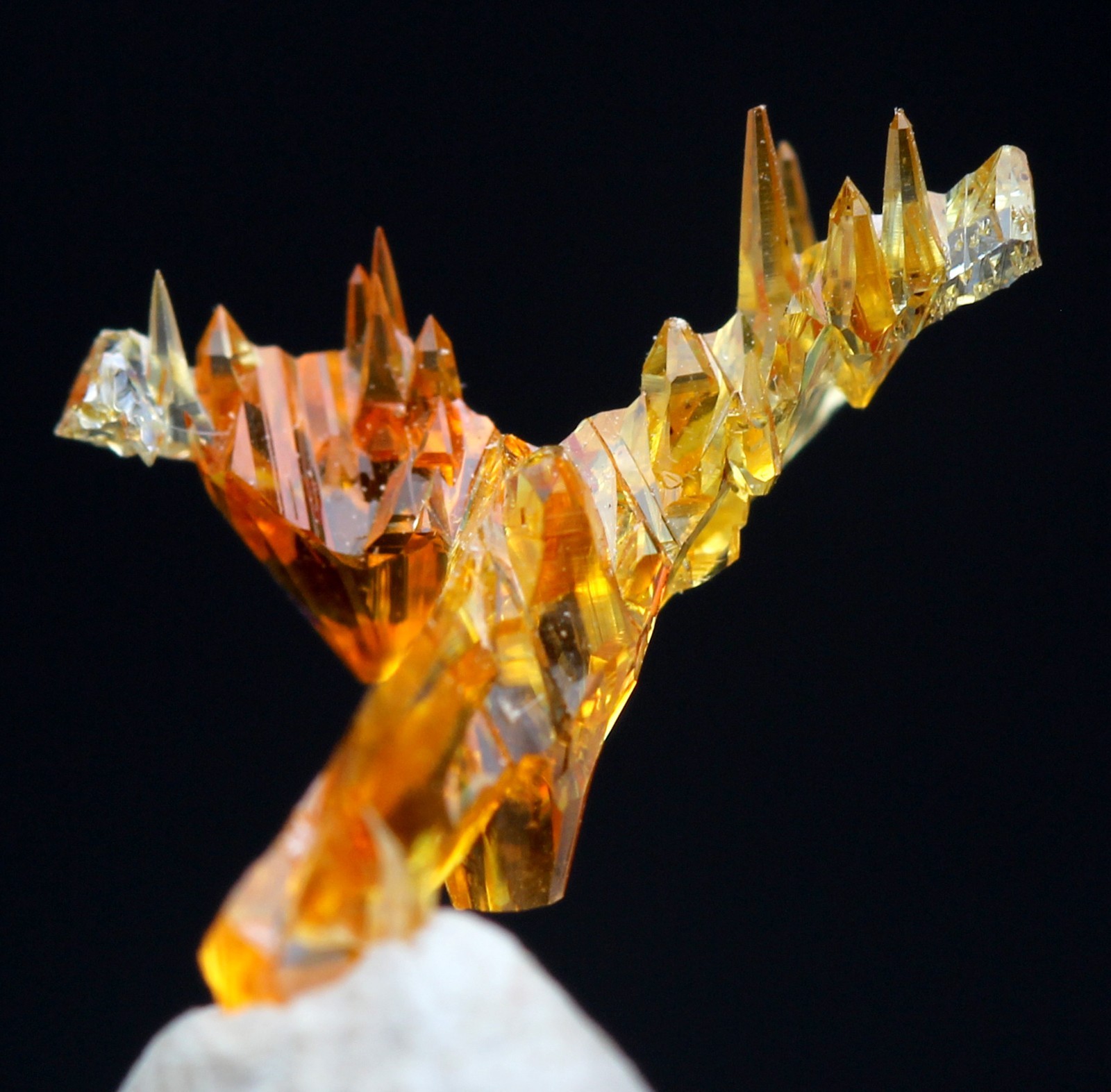 ZINCITE Crystal Mineral Specimen Yellow Orange Smelter Cluster Authentic POLAND