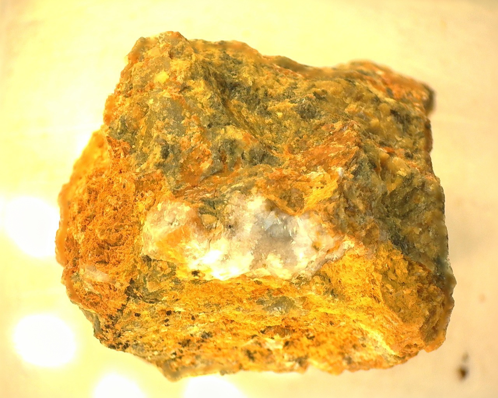 16828 Hemimorphite |Merklín Plzeň-South District Plzeň Region Czechia|