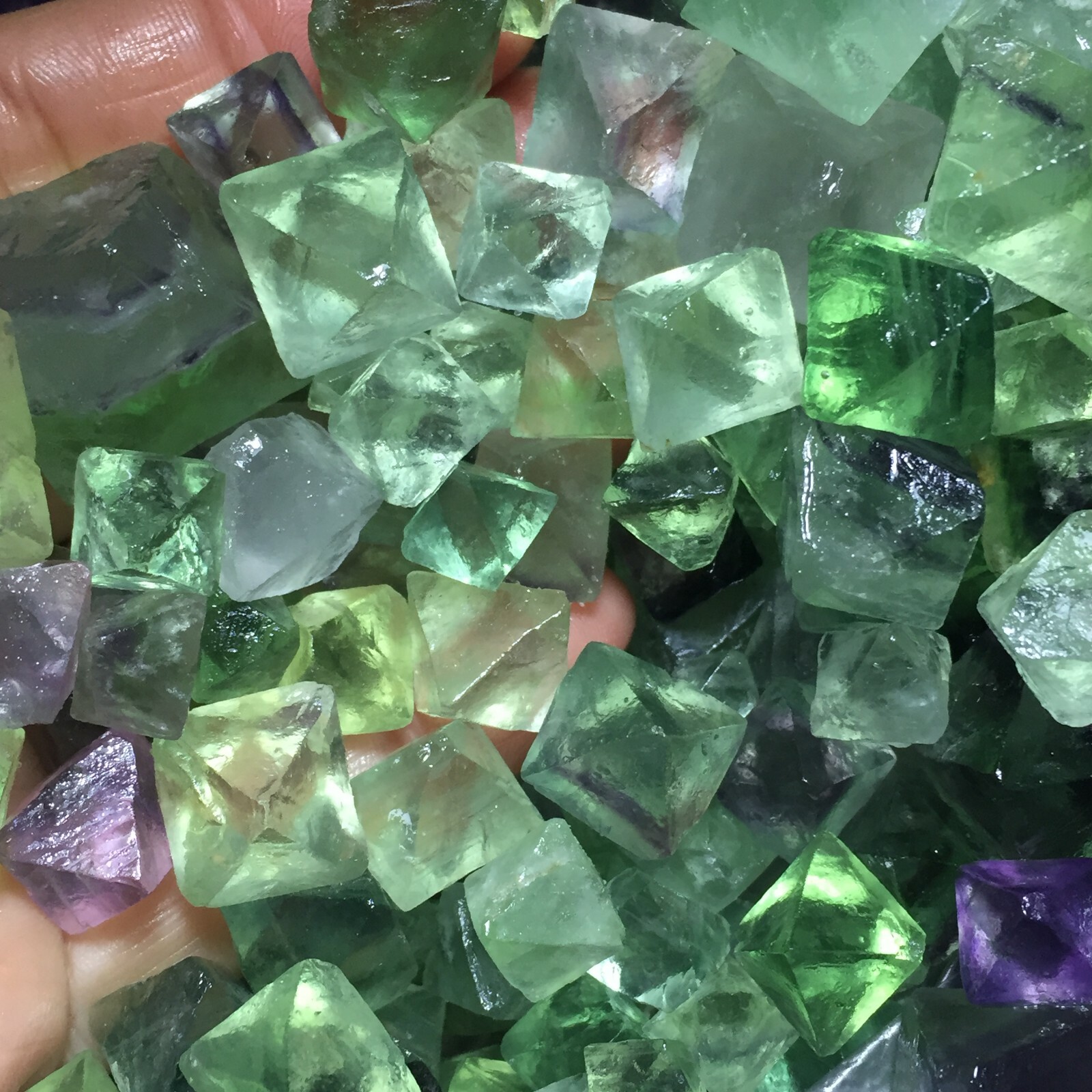1000g Mix Bulk Octahedron Fluorite Stone Crystal Rainbow Colorful Tumbled Stones