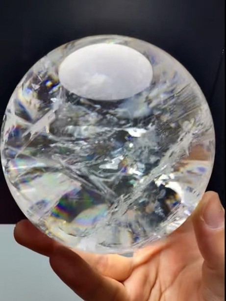 4.3LB Top Natural Clear Quartz Sphere Rainbow Crystal Ball Healing Gift 112mm