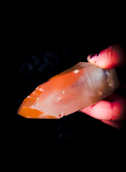 Yellow Lemurian Point – X-Large – High Quality Crystal – Pagan Wicca Alter Tool