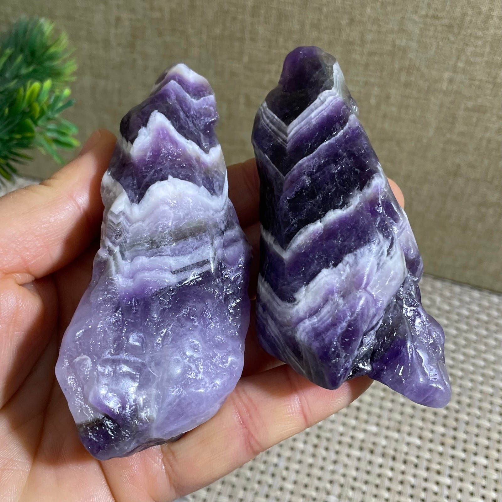 2pcs 189g Natural Dreamy Amethyst Crushed stone crystal Energy Mineral Specimen