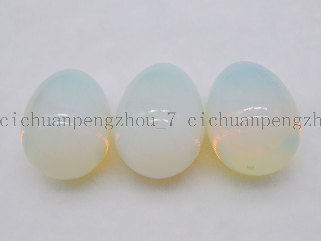 Pretty 25×40/30x45mm White Moonstone Gems Egg-Shaped Magic Crystal Healing Ball