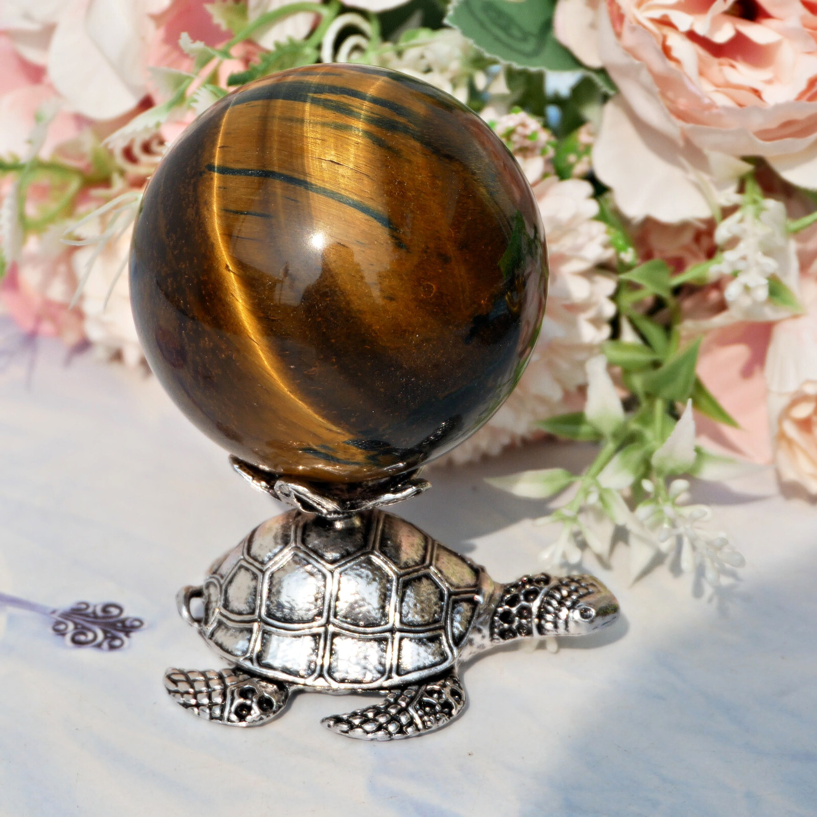 2.4″ Tiger Eye Stone Ball Meditation Altar Decor Feng Shui Crystal Sphere Gift