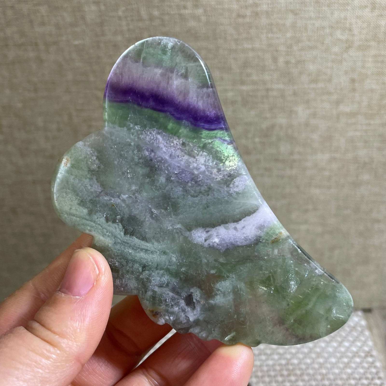68g beautiful Rainbow Fluorite Rough stone specimens cure