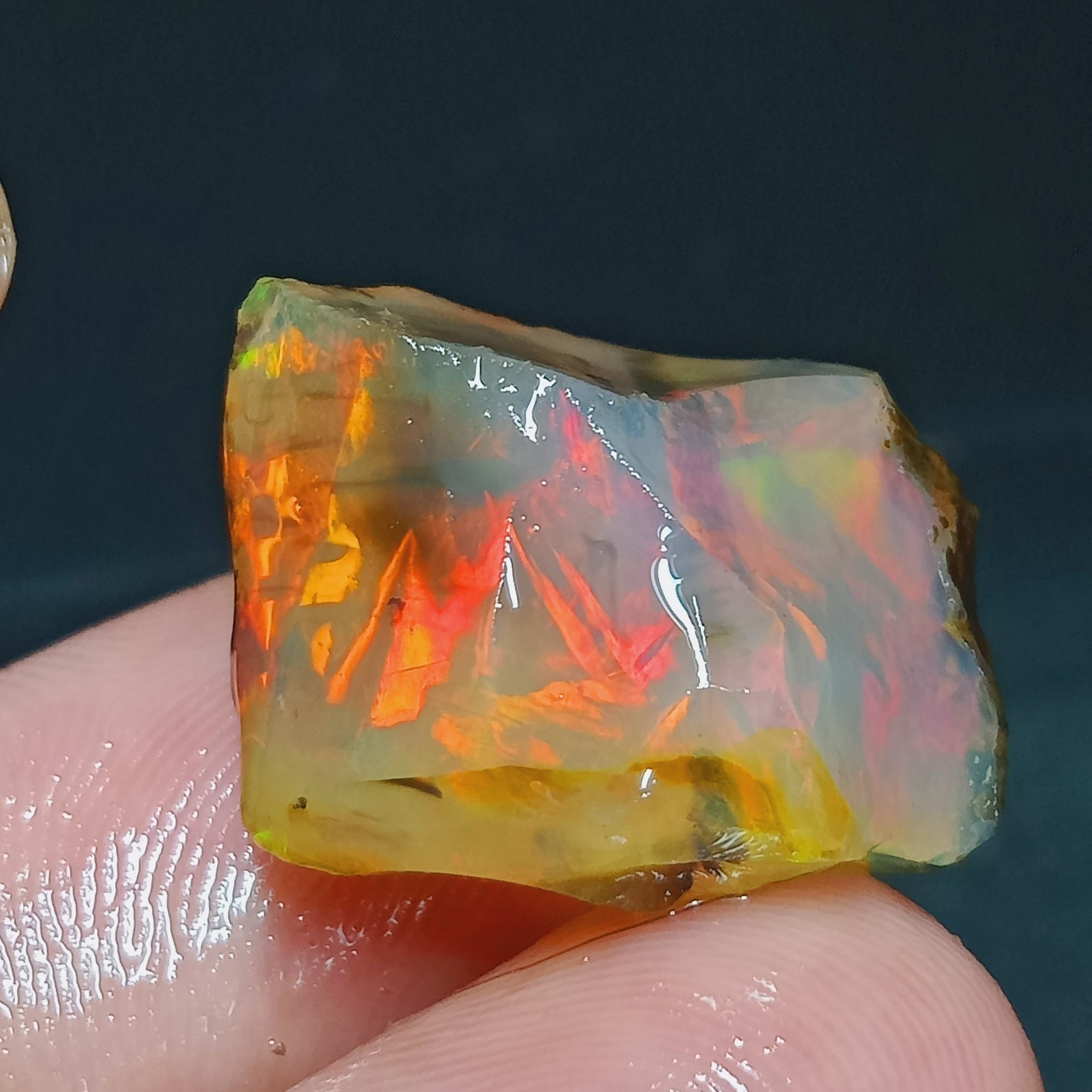 Natural Ethiopian Fire Opal Rough 23 Carat with Brilliant Orange & Green Play