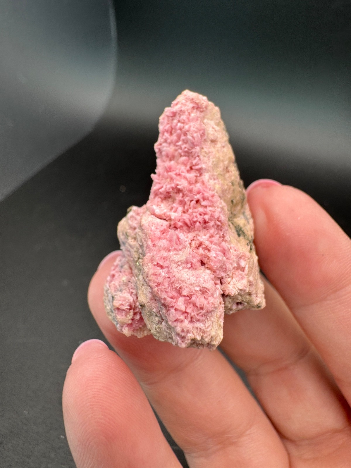 6862 RARE Pink Rhodonite Crystals Huanzala, Peru 35g