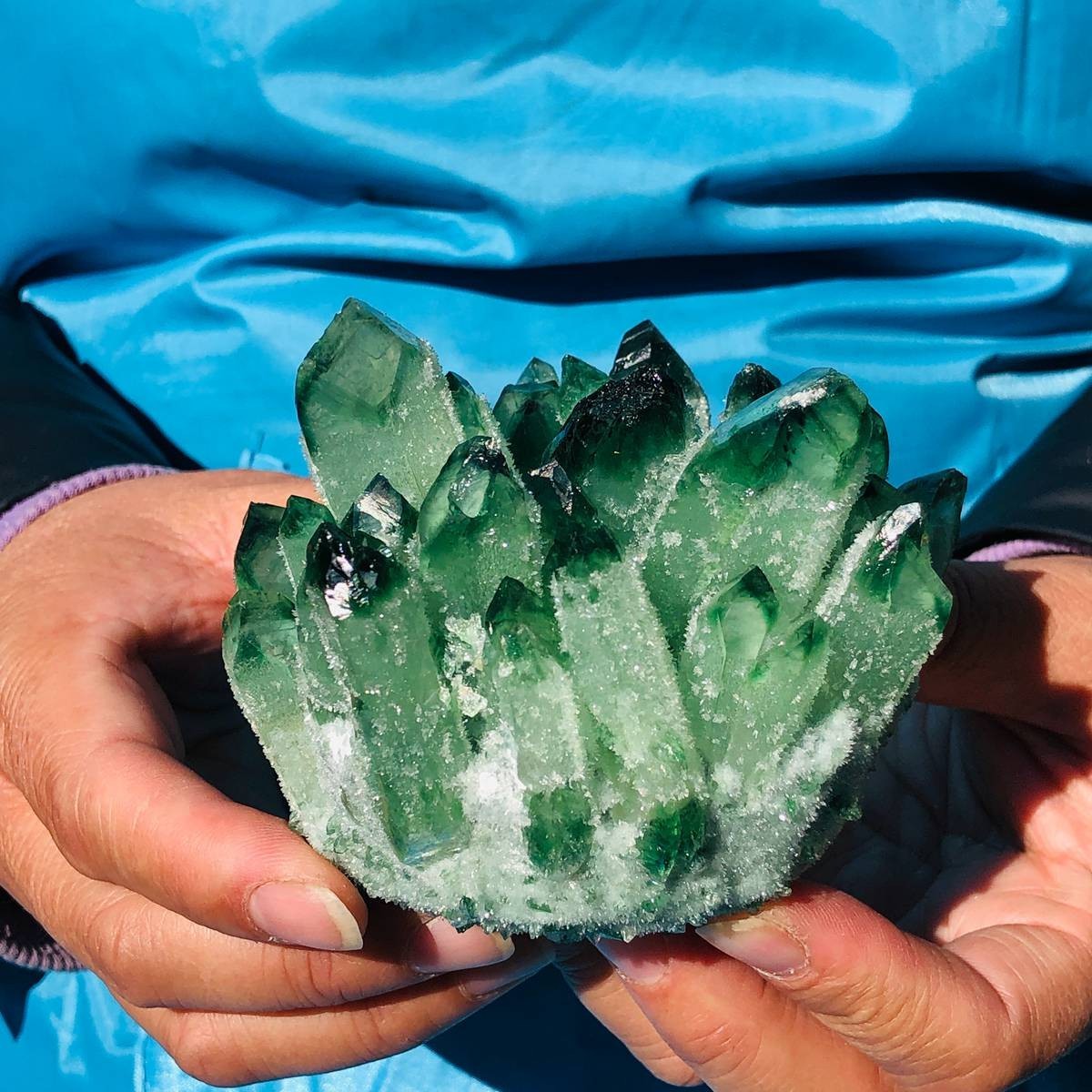 4 piece Lab-Grown Green Crystal Clusters Healing Energy Home Decor 4.11LB