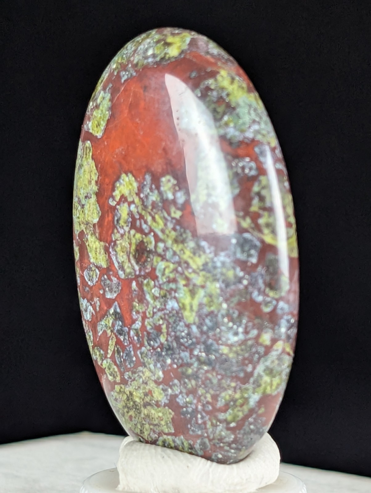 Dragon Blood Palmstone Crystal Gemstone Fidget Worry Stone Chakra Reiki