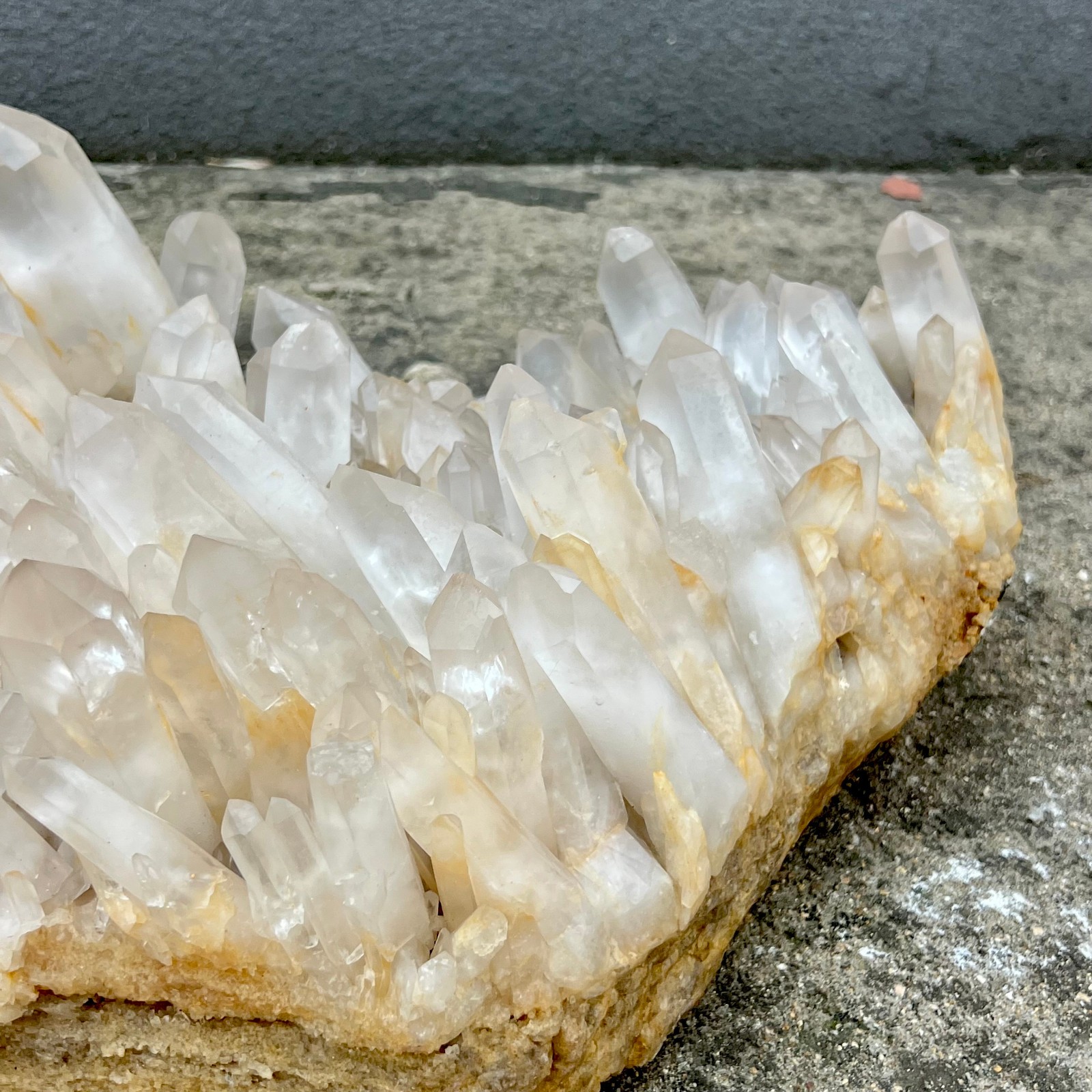 54LB New Find white Phantom Crystal Quartz Cluster Mineral Specimen Healing