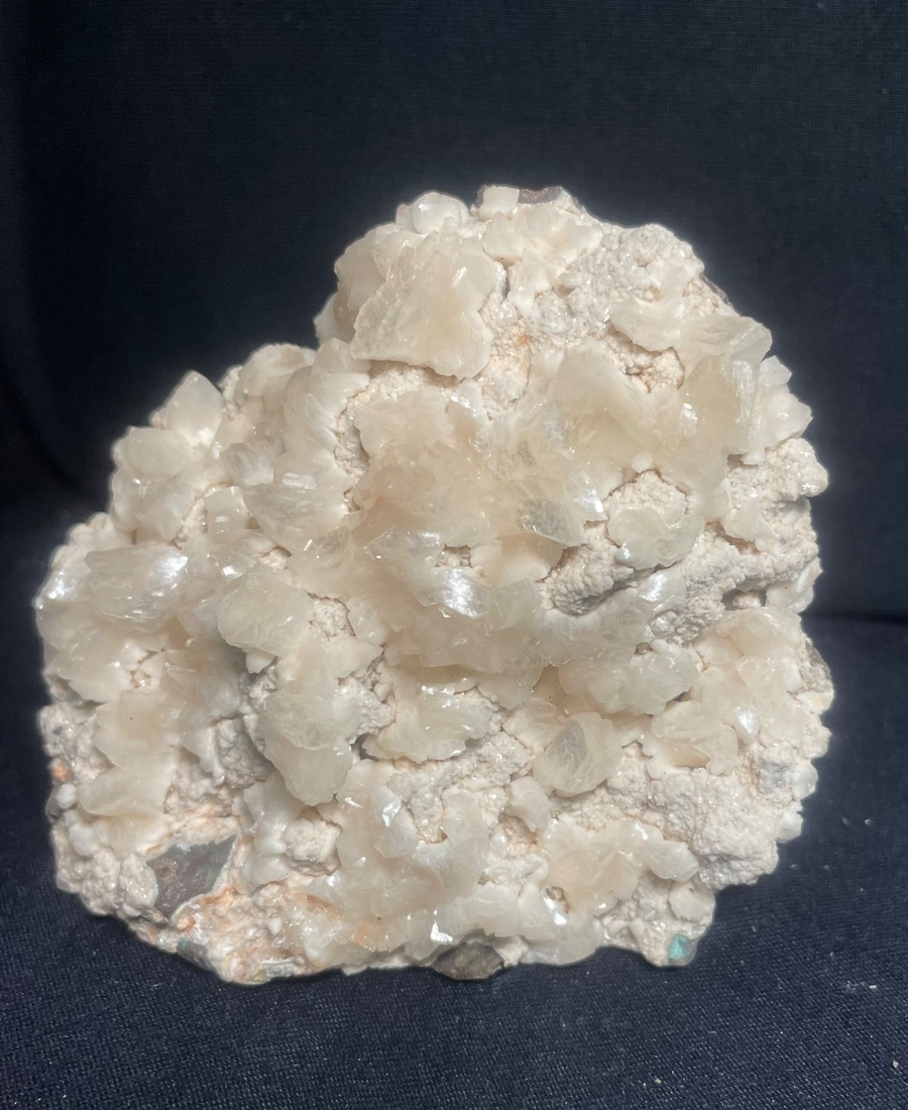 Natural stilbite on calcite cluster mineral specimen 218 gr 8x9x4.5 cm video