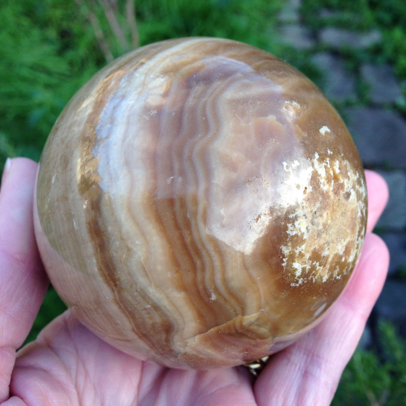 Large Aragonite Crystal Sphere Ball Healing Stress Capricorn Stone 560g 7.9cm