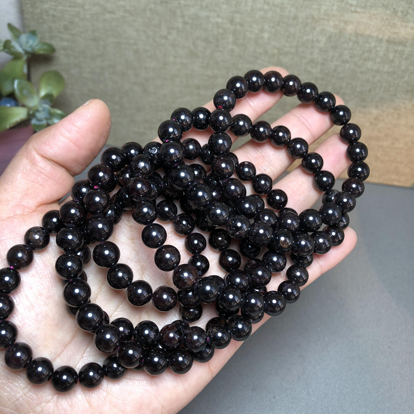 8mm Natural Garnet gemstone quartz Crystal chain bracelet Specimen 1pcs A122103