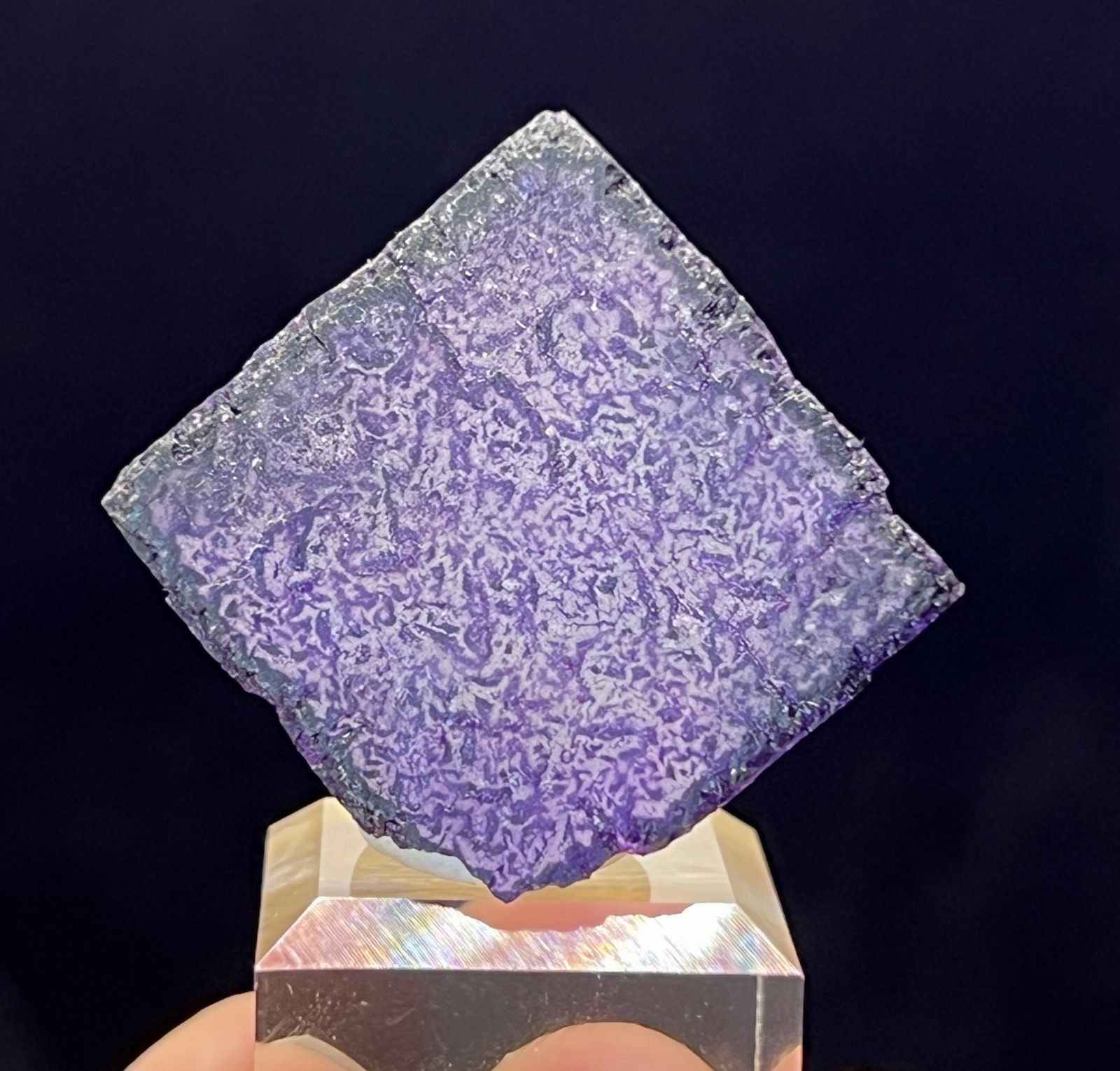 Purple color-zoned Fluorite crystal, 38mm 26g, Natural Mineral Specimen,