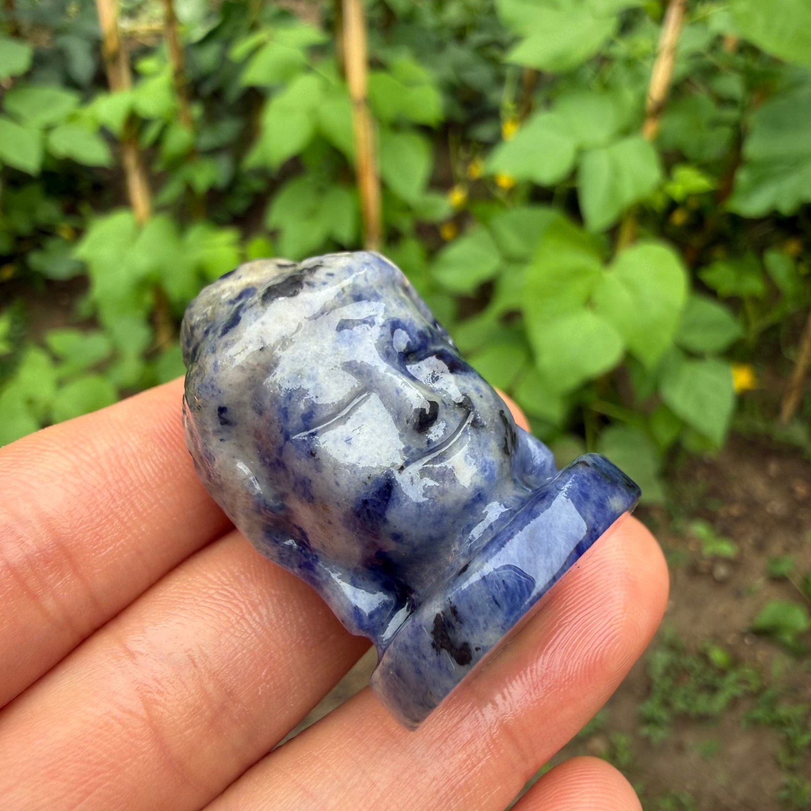 1pc natural blue grain stone Quartz Crystal Carved Buddha’s head Reiki Healing