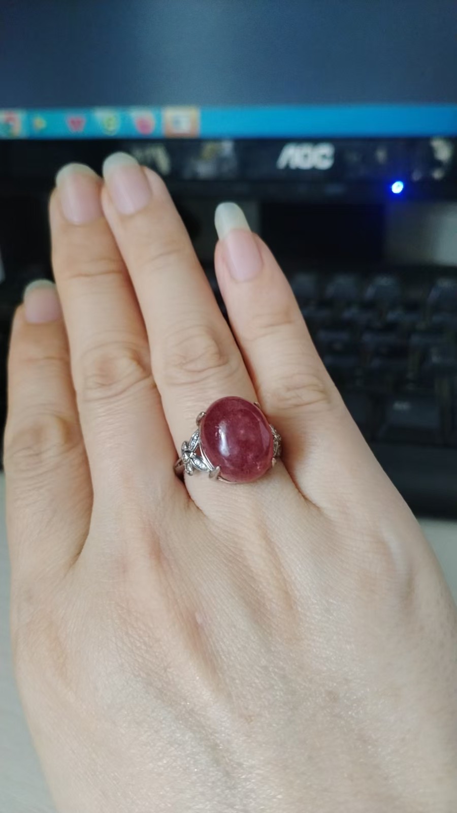 Natural Red Strawberry Quartz Crystal Gemstone Adjustable Ring AAAA