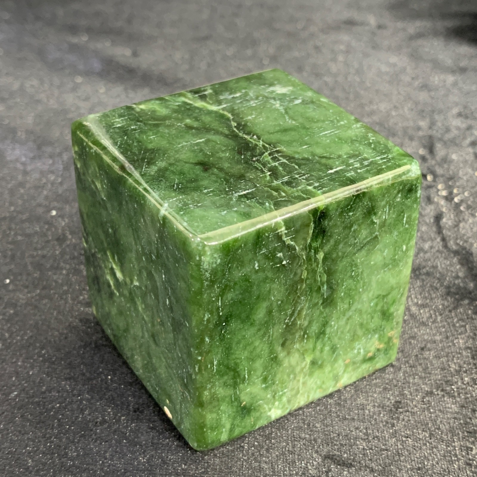 Top Quality Nephrite Jade Cube – 360g Hand-Polished Natural Healing Stone