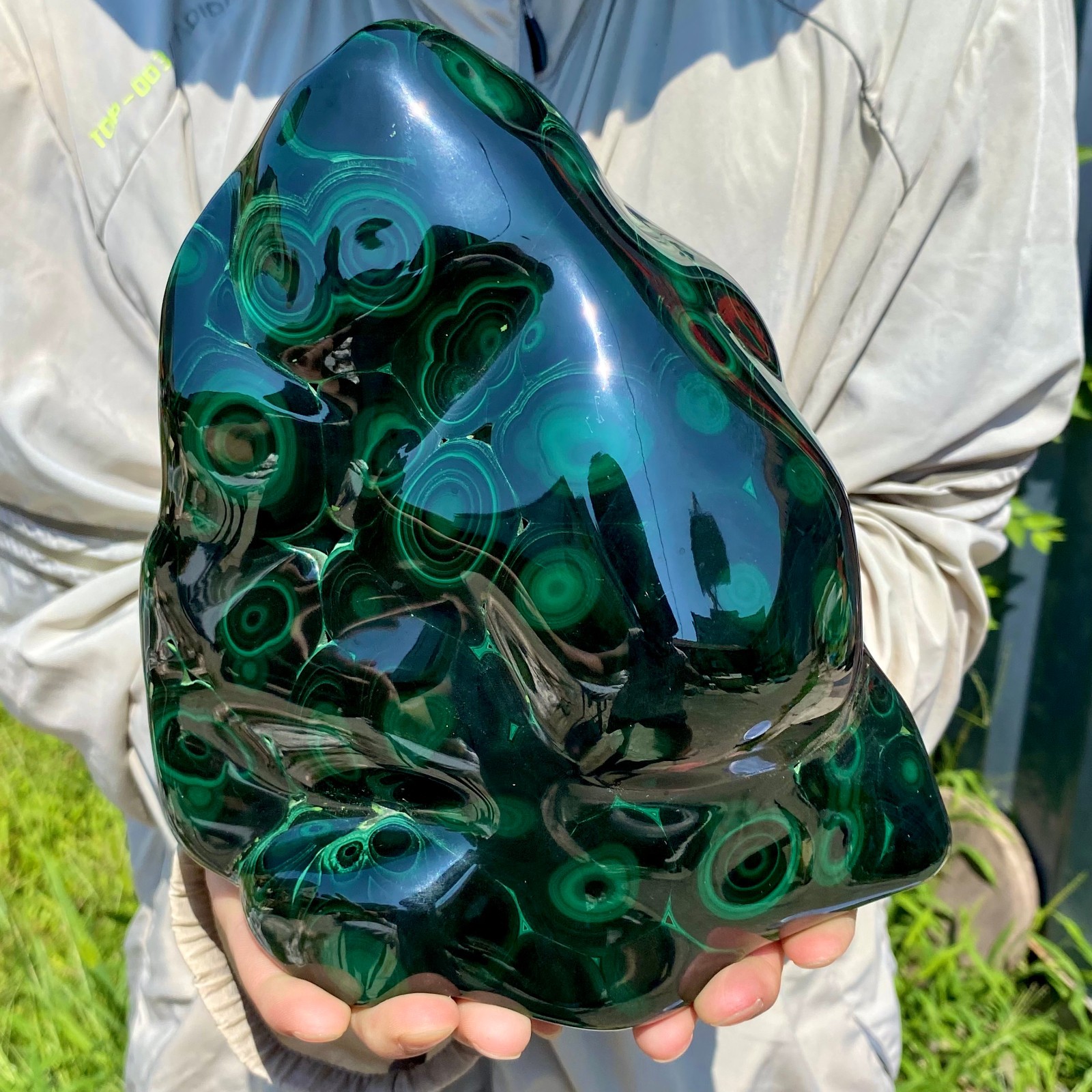 7.16LB Natural glossy Malachite transparent cluster rough mineral sample