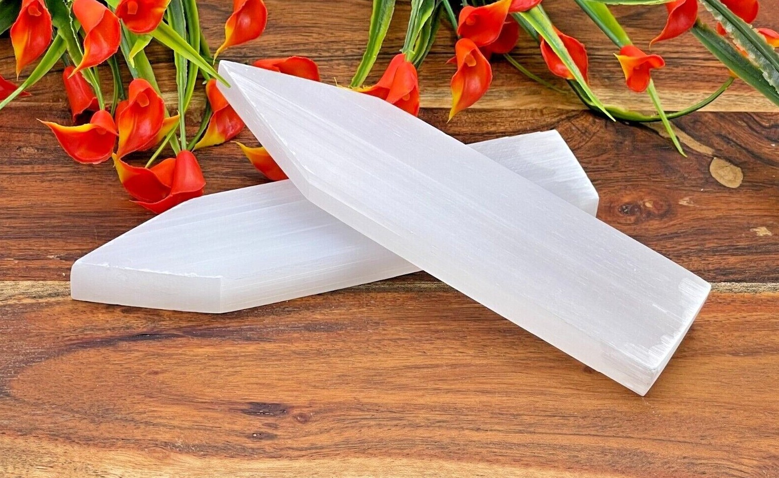 Selenite Charging Pointy Bar with 7 Chakra Stone & Velvet Pouch, 6 Inch (15 cm)