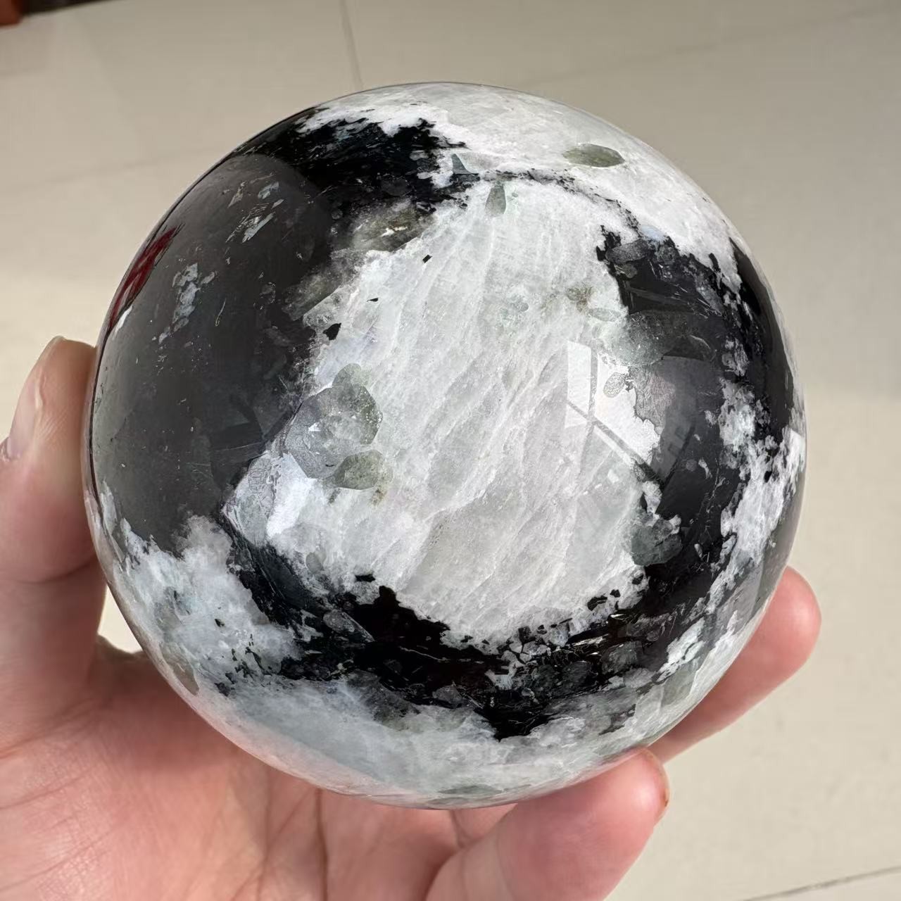 2.2LB 3.5″ Natural Black And White Moonstone Sphere Crystal Ball Healing