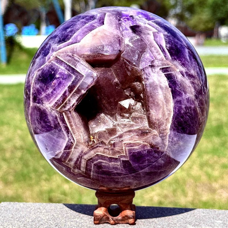 7.63LB Natural dreamy purple crystal ball – quartz crystal energy ball
