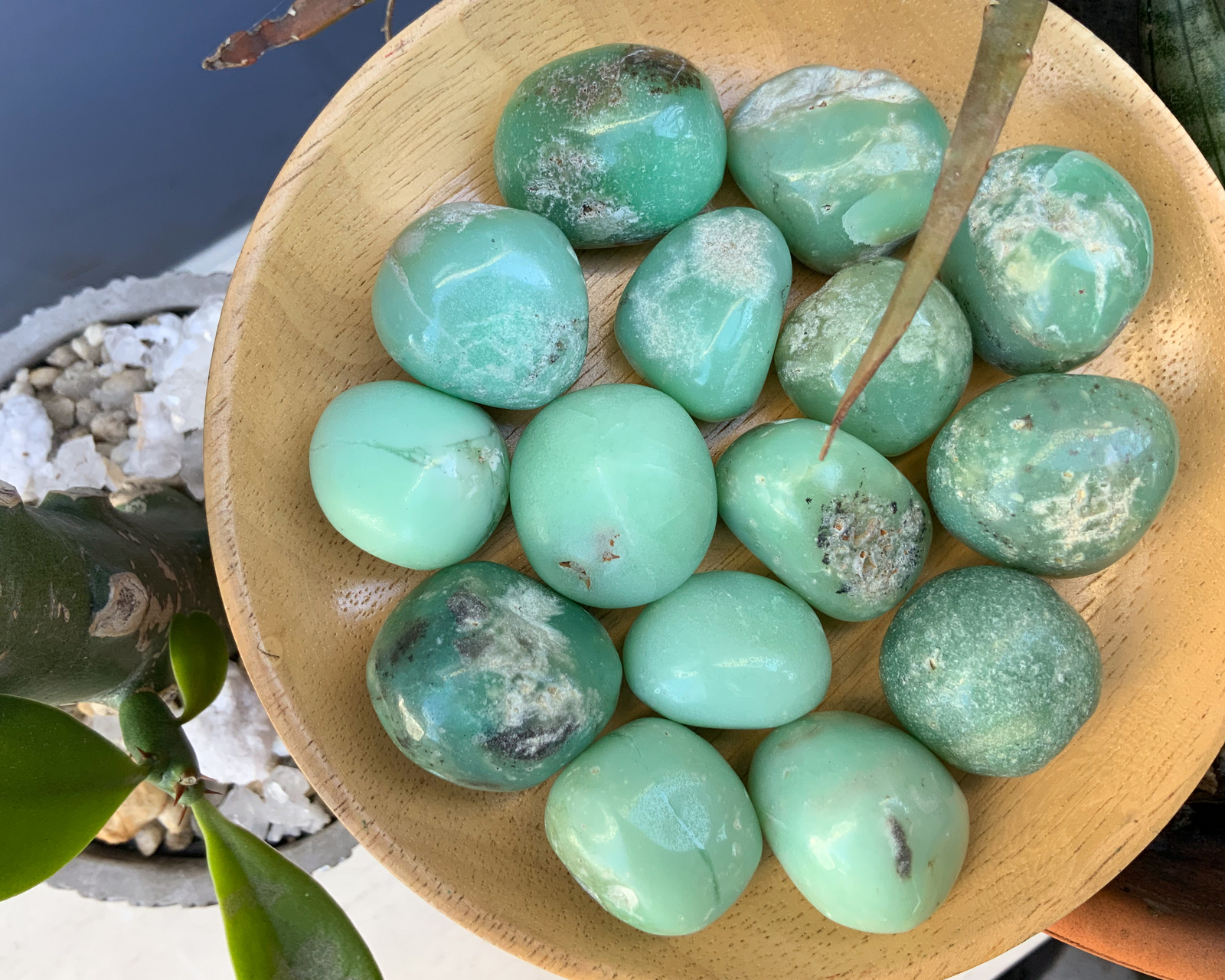 chrysoprase tumbled stone tumble chrysoprase pebble polished pocket stone