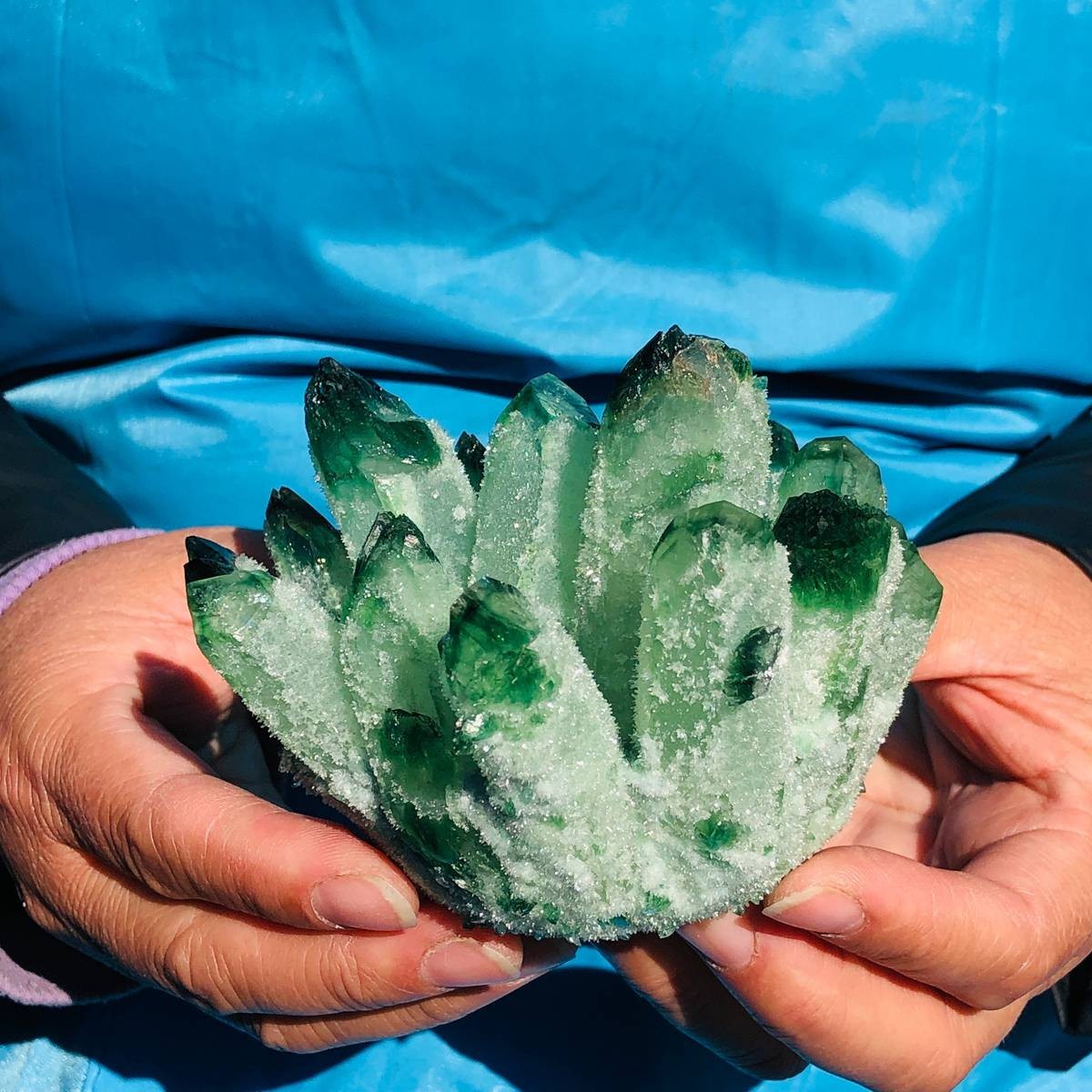 4 piece Lab-Grown Green Crystal Clusters Healing Energy Home Decor 3.91LB