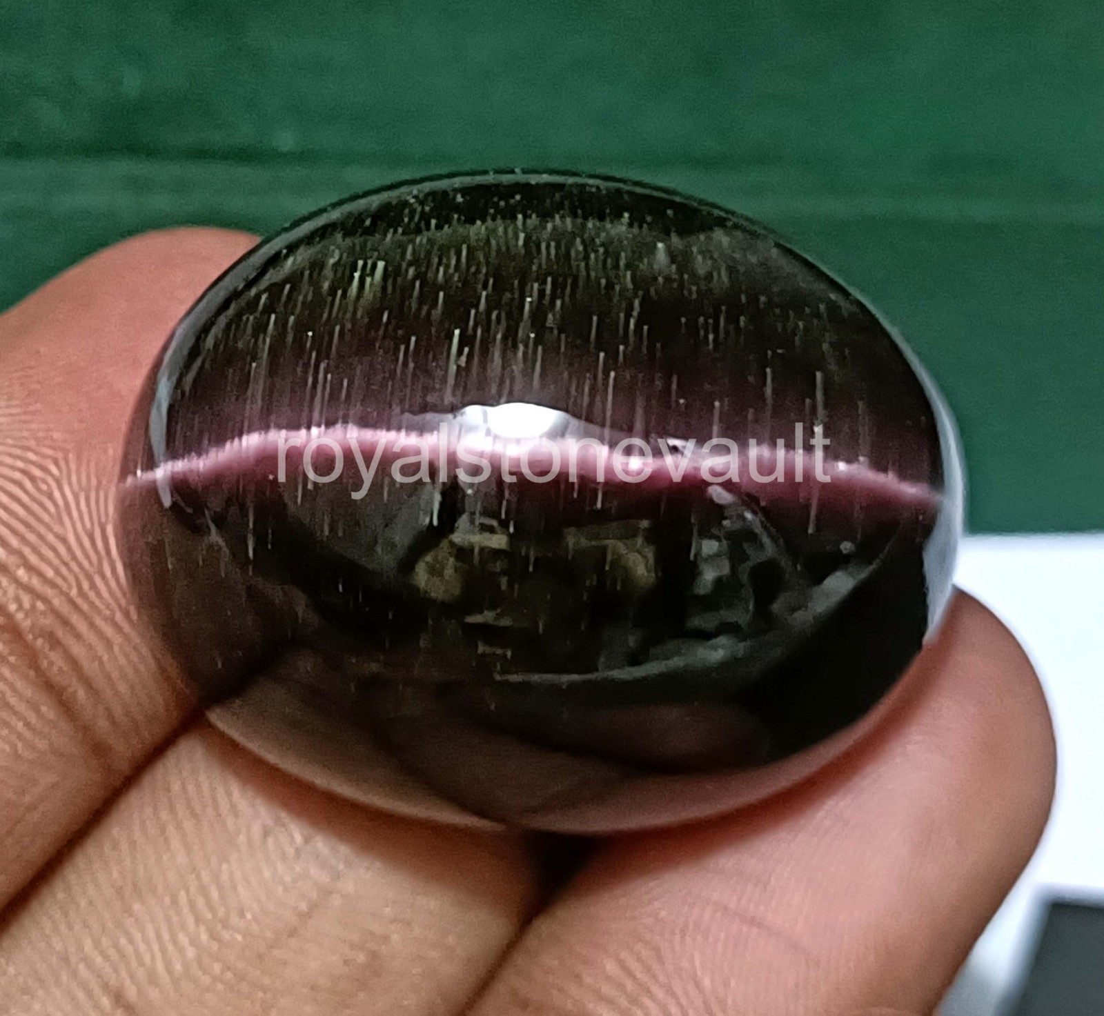 135.45 Ct Oval Shape Lab-Created Cats Eye Brown IGL Certified Loose Gems 5AOI