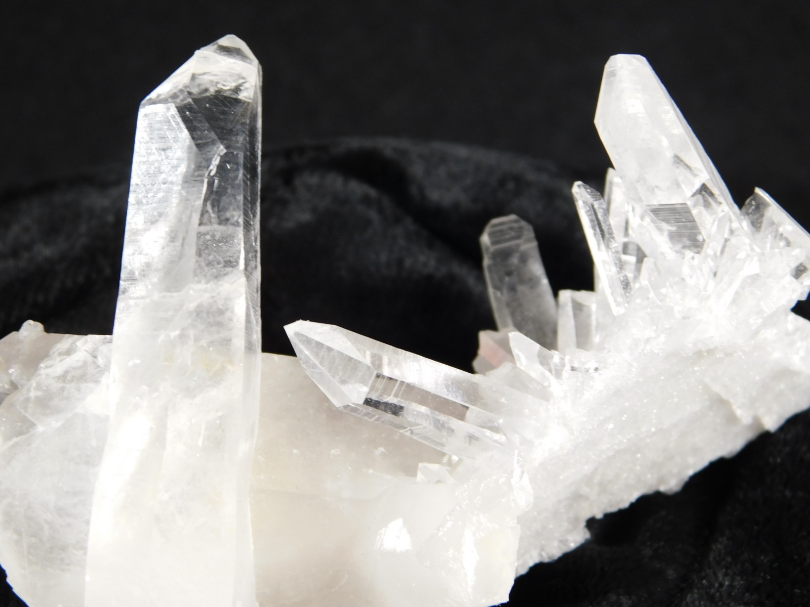 SUPER! TRANSLUCENT Quartz Crystal Cluster Collier Creek ARKANSAS 78.5gr