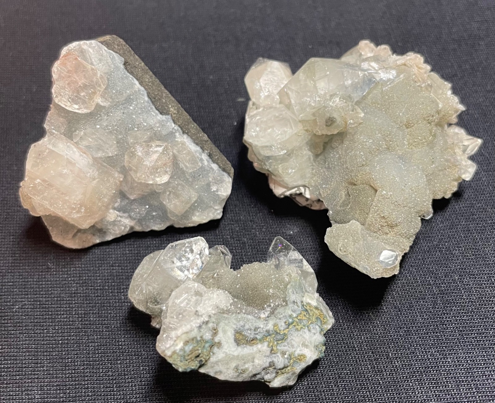 Chalcedony on stilbite and coral w/ Apophyllite cluster specimen 3 pieces 91 gr