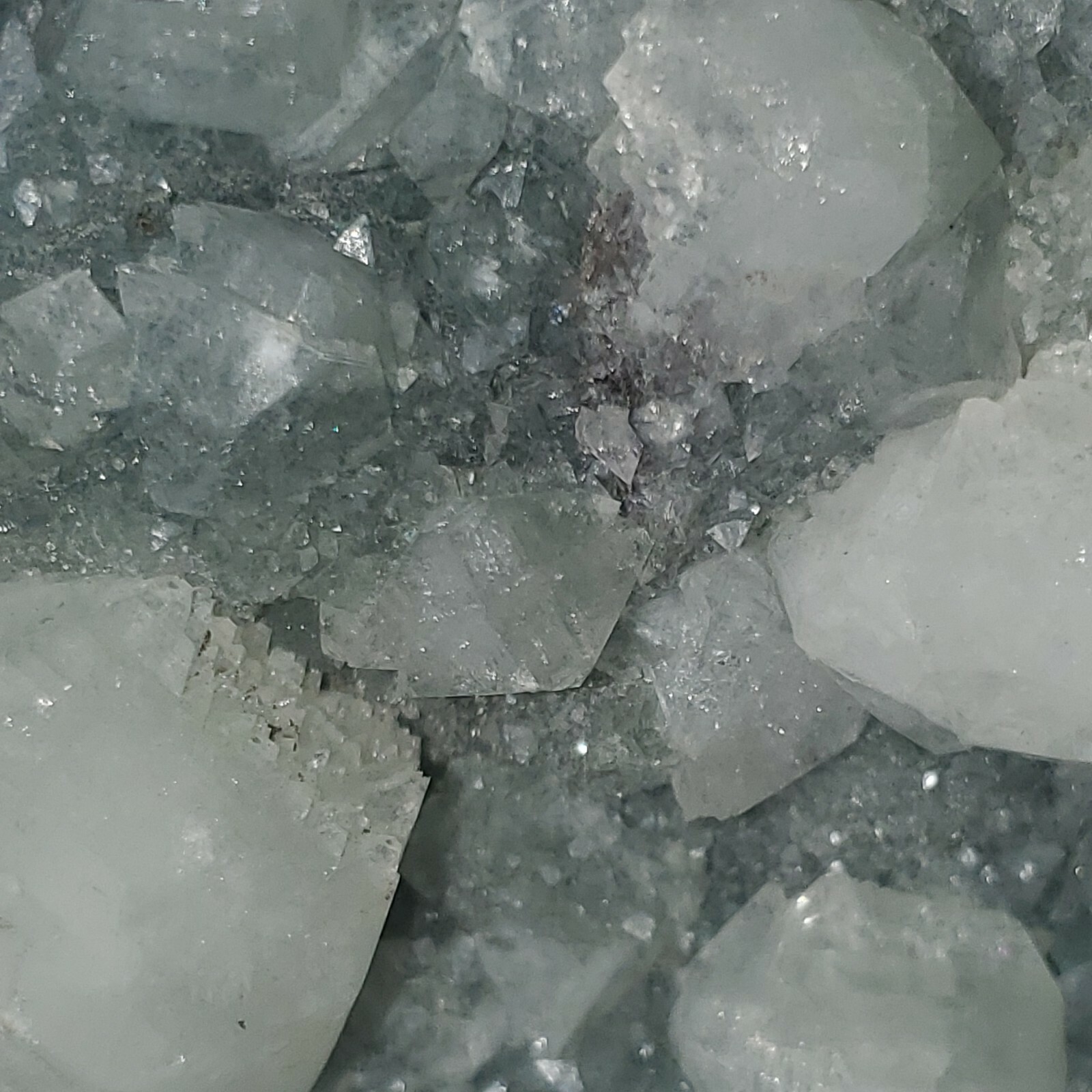 Apophylite on Chalcedony. Approx 2lbs 2.9oz, 6in x 4.5in x 2.75in