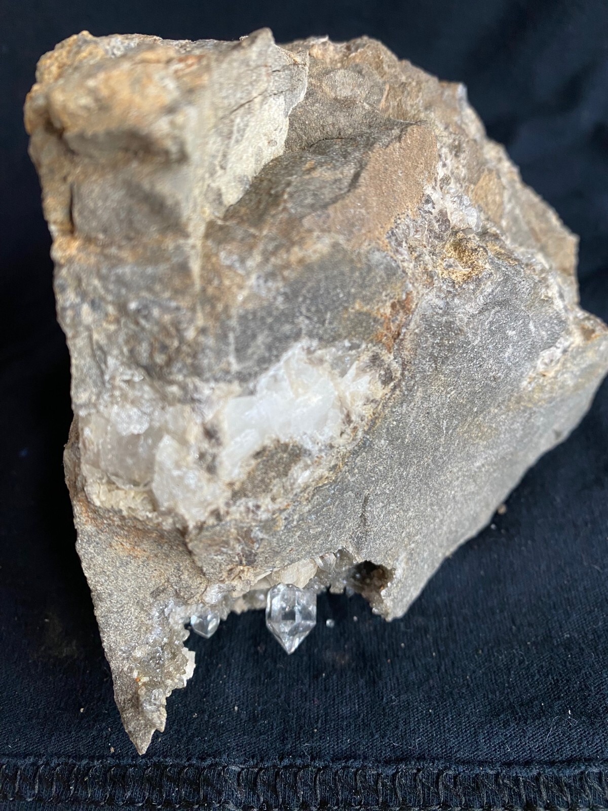 Herkimer Diamond Matrix Piece – New York – Multiple Crystals – Show Piece (C)